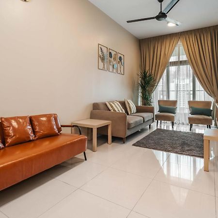 Legasi Kampung Baru Guesthouse Kuala Lumpur Exteriör bild