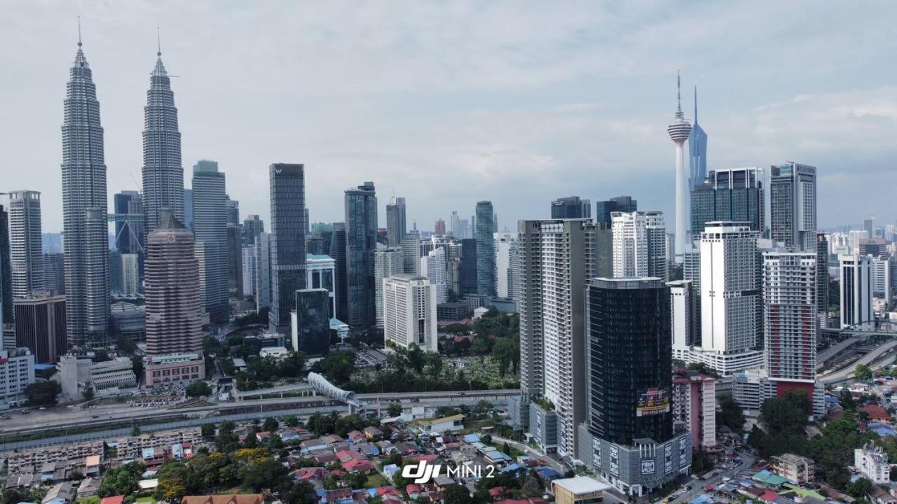 Legasi Kampung Baru Guesthouse Kuala Lumpur Exteriör bild